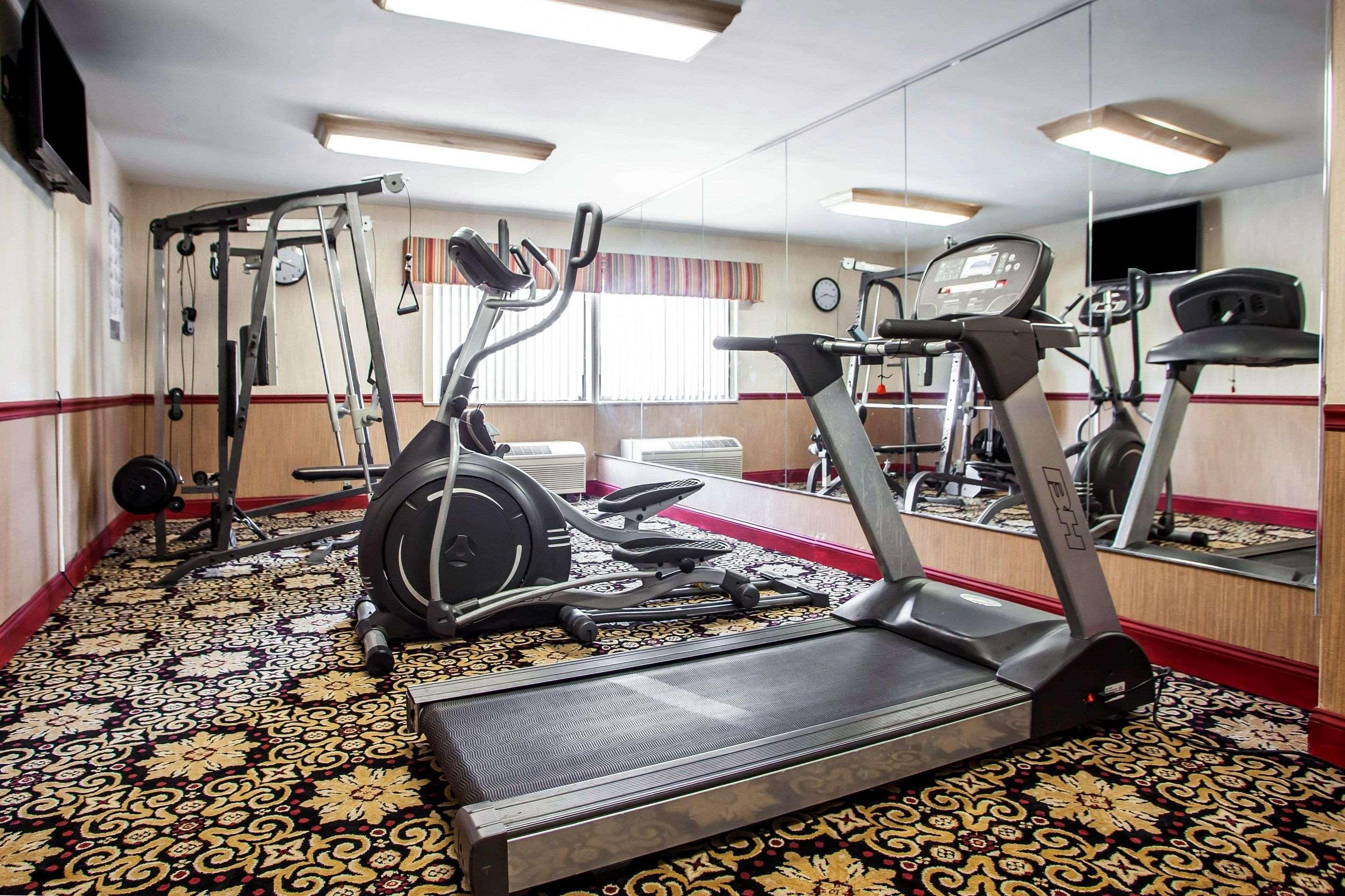 Comfort Inn Feasterville - Тревоус Екстериор снимка
