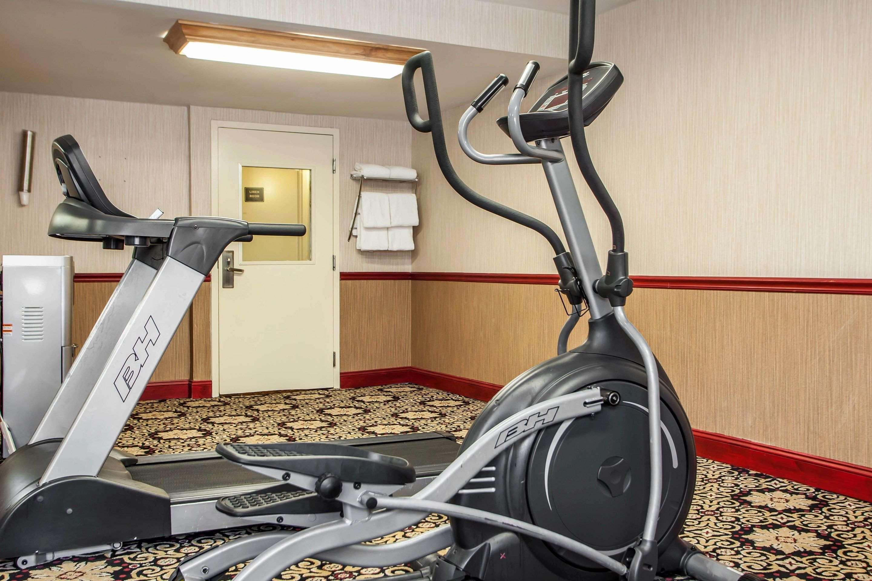 Comfort Inn Feasterville - Тревоус Екстериор снимка
