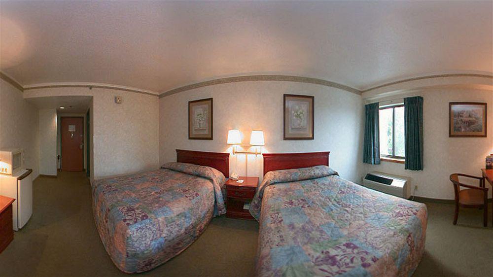 Comfort Inn Feasterville - Тревоус Екстериор снимка
