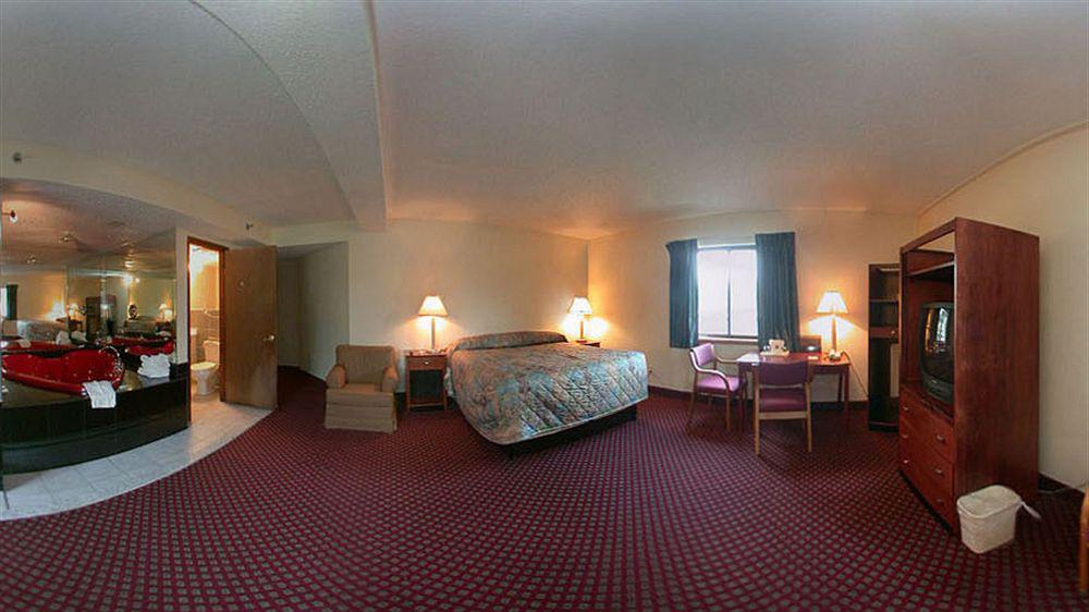Comfort Inn Feasterville - Тревоус Екстериор снимка